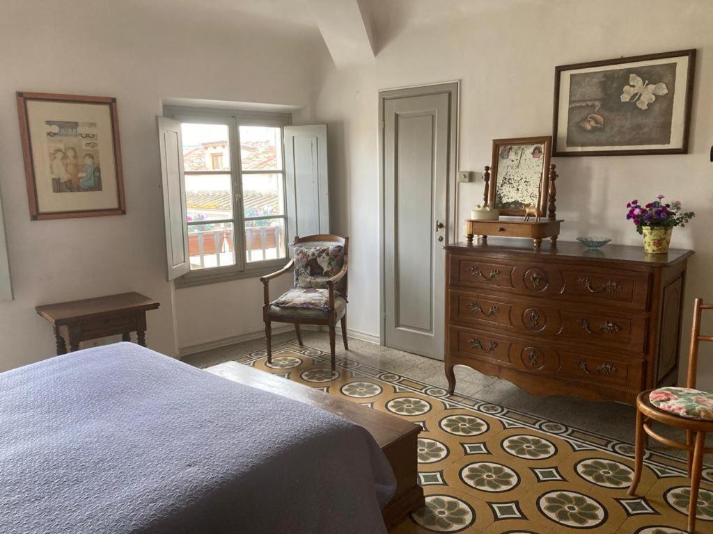 Apartamento Attico In Piazza Santa Croce Florencia Exterior foto
